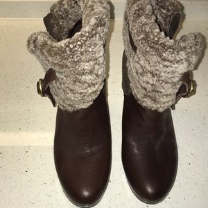 UGG boot